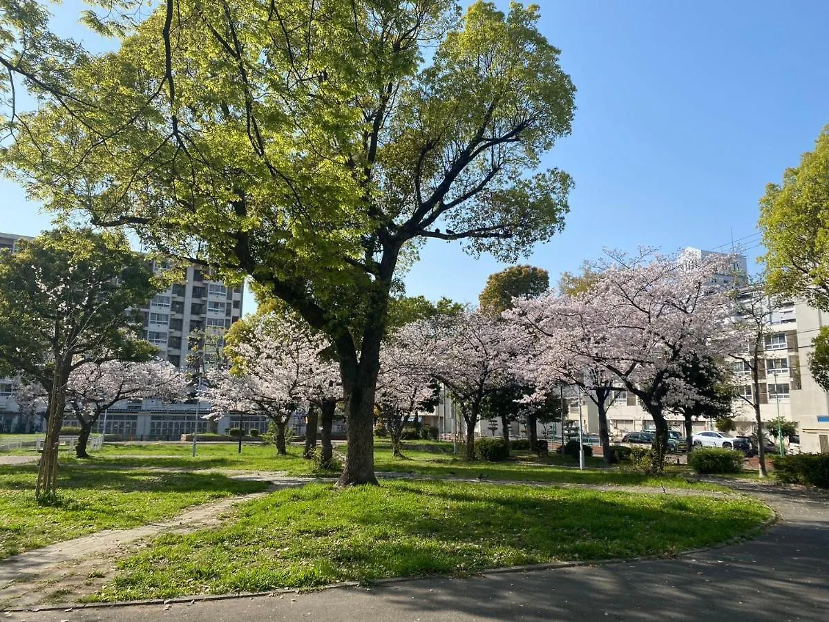Βίλα All Trust2馆临近心斋桥道頓堀难波直达梅田关西机场usj全新独栋别墅四个卧室可住8人超大空间3卫2浴厨房设施齐全电视冰箱洗衣机空调配置齐全免费停车4分钟步行至今宫站 Οσάκα